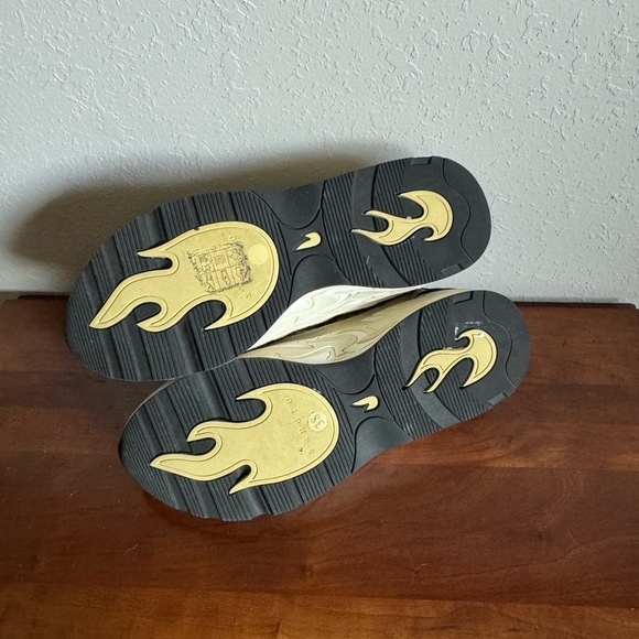 Sandro Cream Gray Yellow Snakeskin Flame Trainer Sneaker Womens 6.5 Fashion - Picture 7 of 8